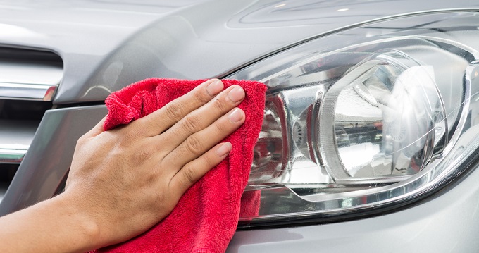 Araç Far Temizliği Nasıl Yapılır?